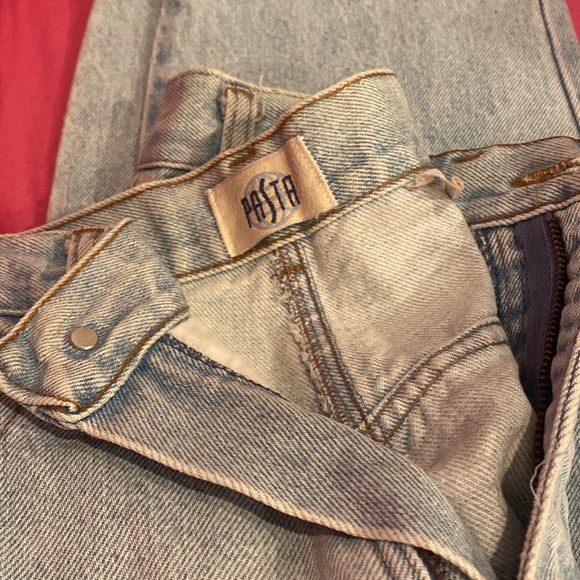 Light Blue Pasta Jeans - Picture 3 of 7